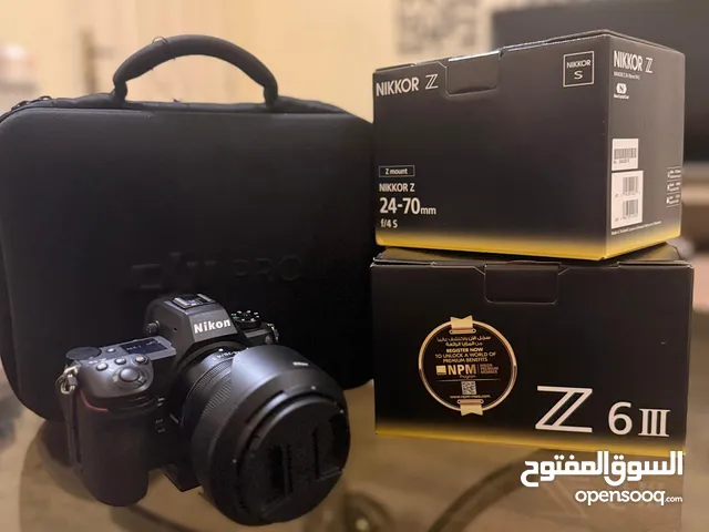 Nikon Z6iii with 24-70mm lens and DJI RS3 PRO GIMBLE