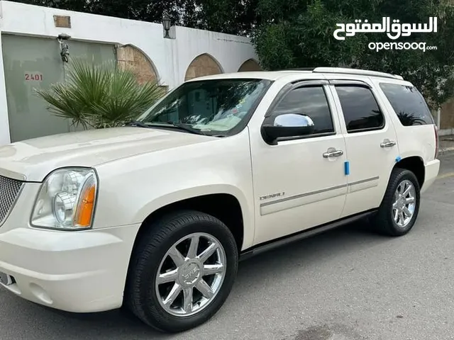 GMC Yukon SLE in Al Riyadh