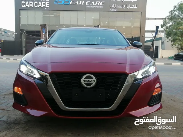 Nissan Altima 2020 SR All specifications