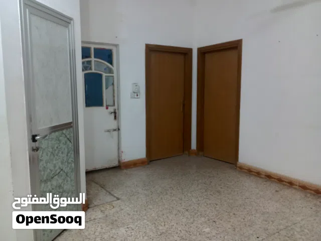 150 m2 2 Bedrooms Townhouse for Rent in Basra Other