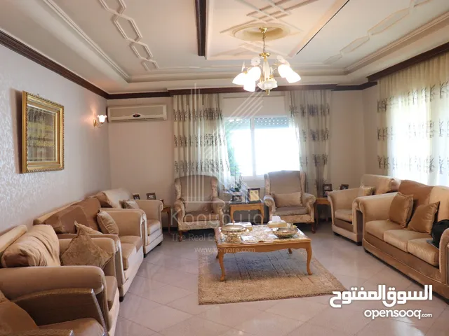 796 m2 4 Bedrooms Villa for Sale in Amman Sports City