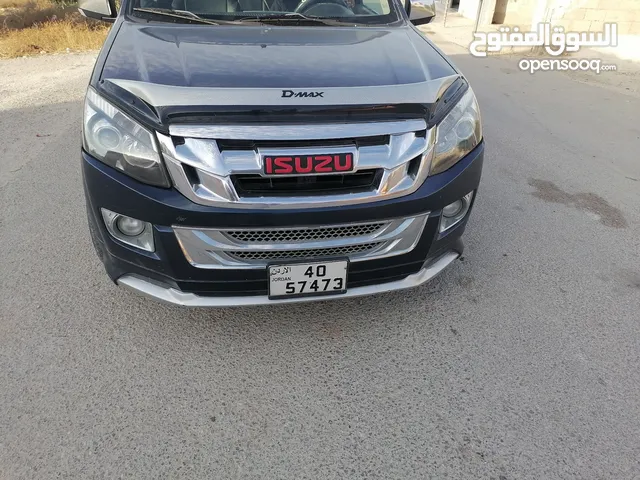 Isuzu D-Max 2013 in Mafraq