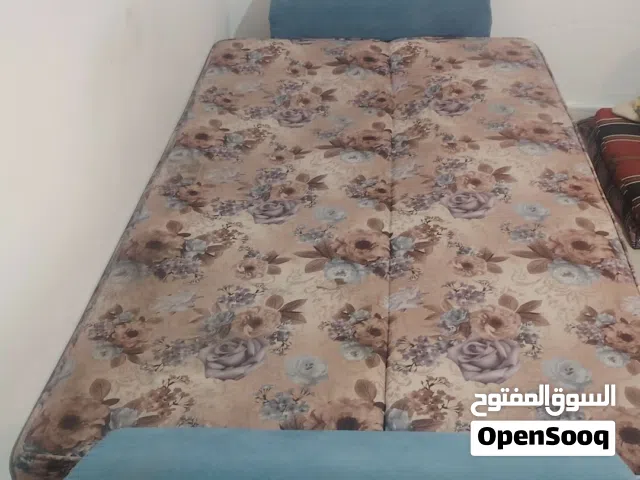 اثاث مستعمل.