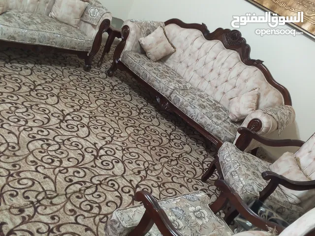 طقم كنب استعمال بسيط جدا