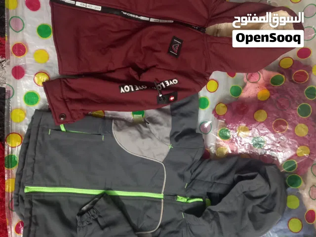 للعيد و لفصل الشتاء ملابس حديثي الولادة وسنة واكثر و حتى 4 سنوات إمكانية شراء كل مجموعة منفصلة