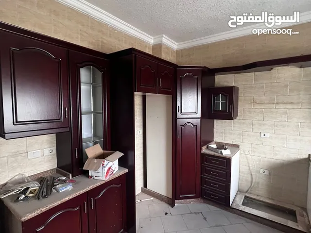 185m2 3 Bedrooms Apartments for Rent in Amman Al Rabiah