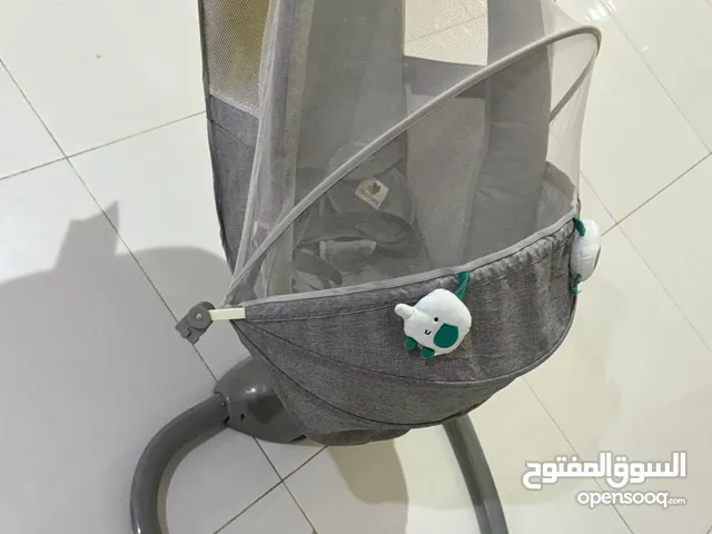 للبيع جلاسة اطفال متحركة للاطفال الصغار بسعر مميز