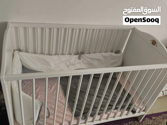Baby Crib with Mattress