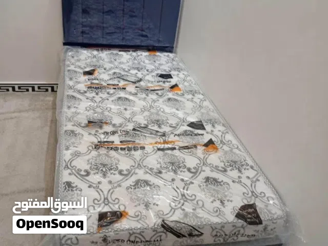 new high quality single bed and single bed mattress available  سيرير نفر واحد مرتبه نفر موجود جديد