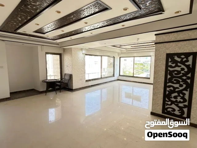 370 m2 4 Bedrooms Apartments for Sale in Amman Um Uthaiena