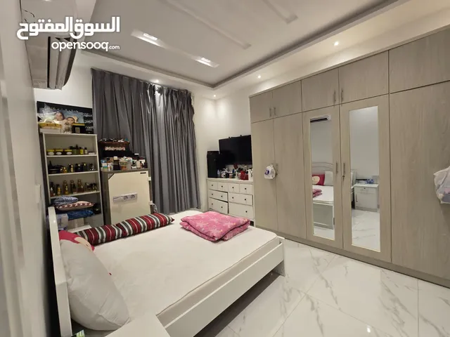 190 m2 3 Bedrooms Apartments for Rent in Al Riyadh Al Aziziyah
