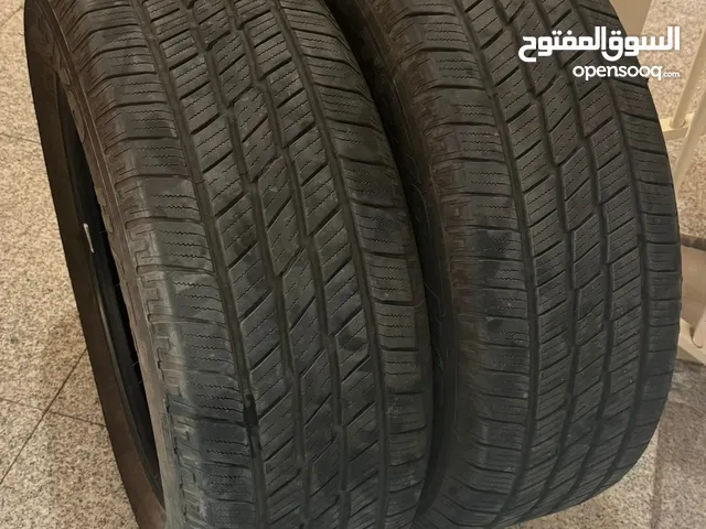 للبيع تواير تويو  275/55R20