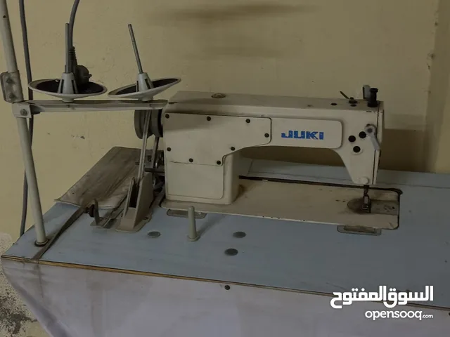 مكينة خياطةJUKI