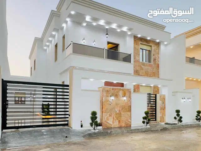 360m2 5 Bedrooms Villa for Sale in Tripoli Ain Zara