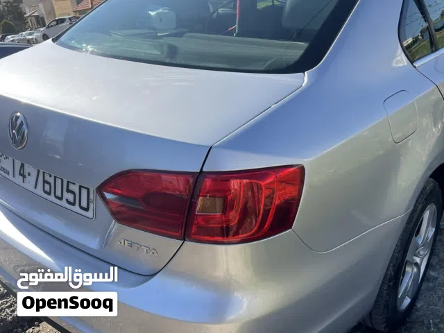 2012, Volkswagen, Jetta, Standard