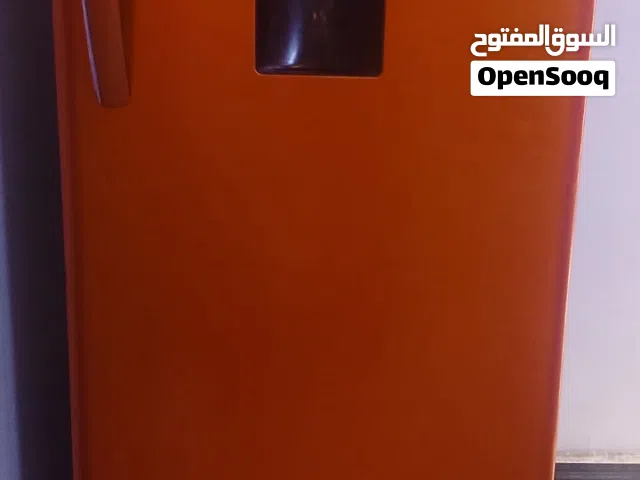 ثلاجه ماركه جديده مااداخله تصليح حجم وسط وبيهه براد هم