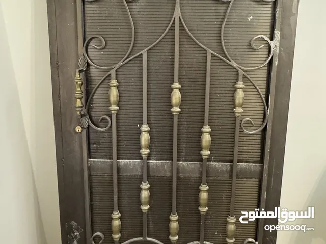 باب حديد للبيع