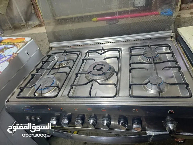 طباخ مصري يونفرسال 5 عيون شغالات فرن فوق وتحت شغالات السعر 250