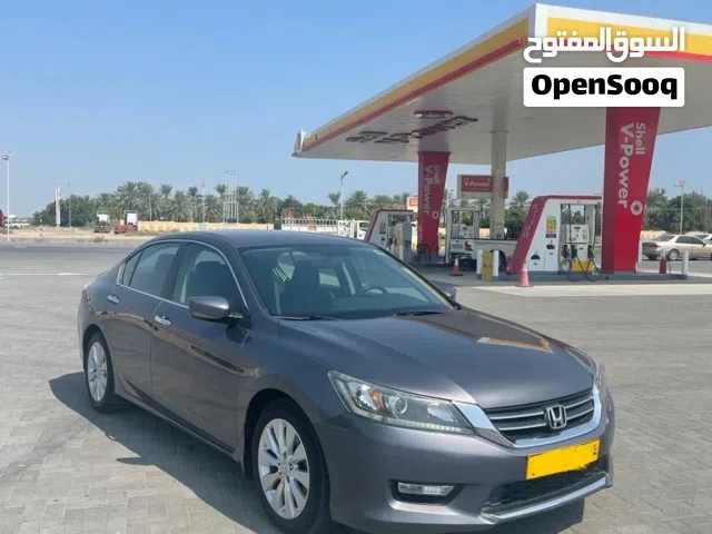 هوندا اكورد 2015 وارد للبيع نظيف جداً