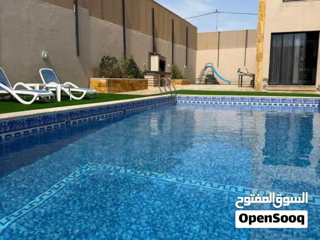 2 Bedrooms Chalet for Rent in Jordan Valley Al Rama
