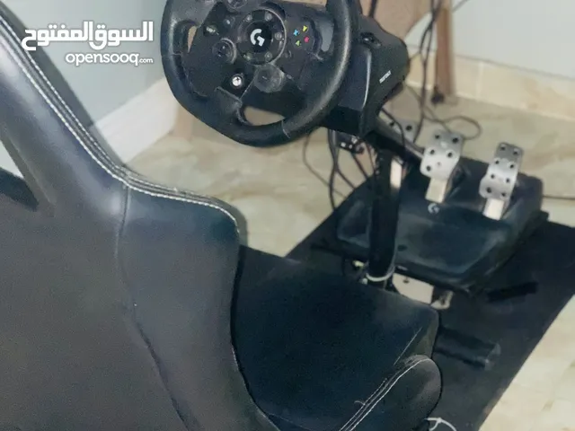 طاولة بلياردي ساردي ايطالية ومقود قيادة g923 مع بعض