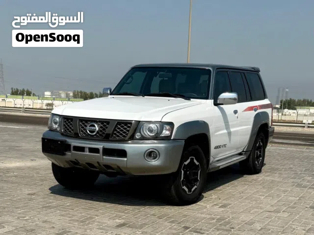 نيسان بترول سوبر سفاري خليجي  موديل 2020 جير عادي ممتاز جاهز لتسجيل وتصدير