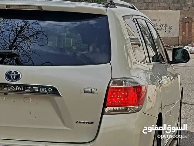 New Toyota Highlander in Sana'a