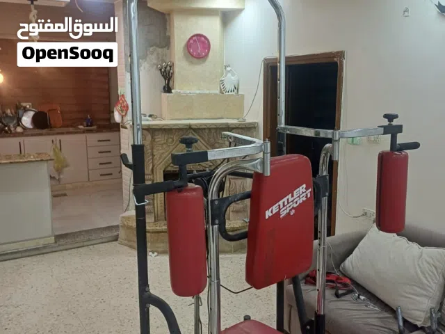 لشراء جميع اساسلشراء جميع اساس المستعمل والخردوات والمكيفات والثلاجات والافران الغاز والقطع الكهرب