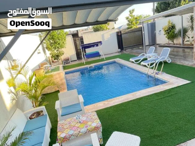 2 Bedrooms Farms for Sale in Tripoli Al-Baesh