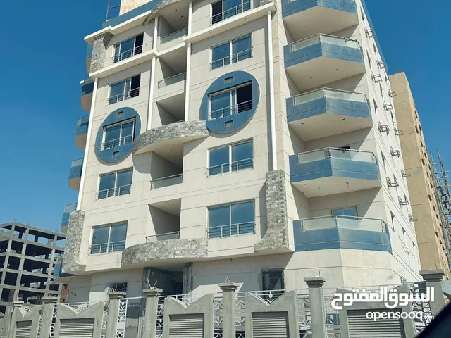 200 m2 3 Bedrooms Apartments for Sale in Giza 6th of October