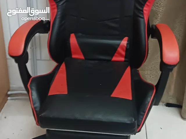 Gaming chair with Footrest