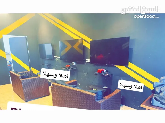 شاشات للبيع