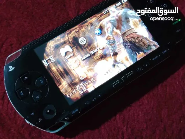 psp معدل عليه لعبتين منهم good of war ولعبة get ومعها ميموري 4جيجا والجهاز معدل للبيع بسعر 50 أو بدل