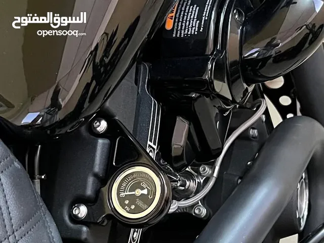 Harley Davidson Low Rider 2017 in Muscat
