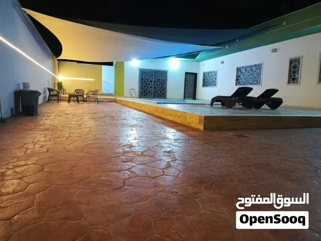 استراحة للبيع طريق المطار