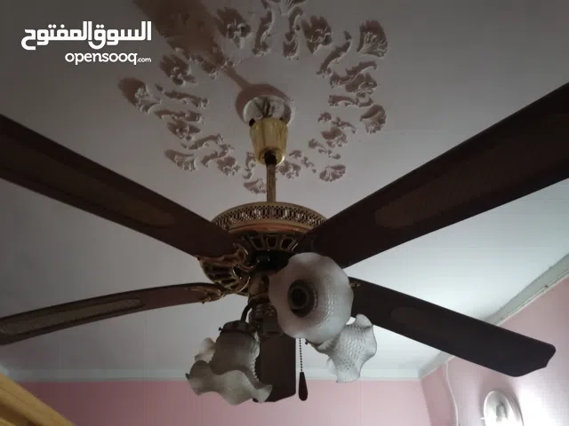 مروحة سقف بنجفة 5 ريشة ماركة فريش