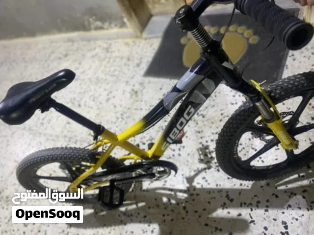 سلام عليكم دراجه للبيع شبه جديدة رقم 20 مكان ورشفانه الزهراء