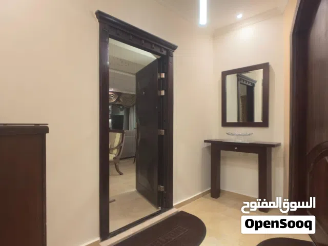 125 m2 2 Bedrooms Apartments for Rent in Amman Jabal Al-Lweibdeh