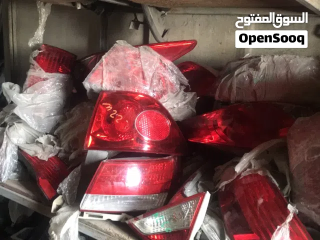 تتوفر اضائة خلفية ( بگ لايت ) للسيارات الكورية  جميع الموديلات من 2006 الى 2015