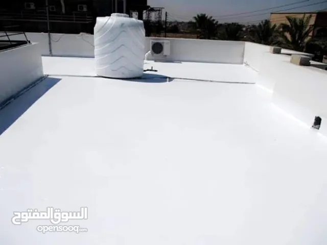 عزل الاسطح بماده الاكريليك لمنع تسريب المياه في الشتاء