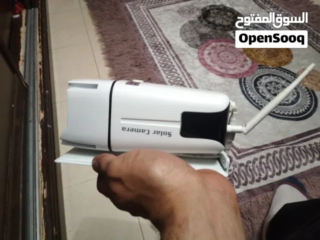 كمرات مع دفي ار. للبيع