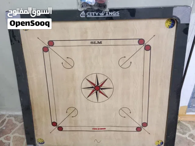 Carrom board