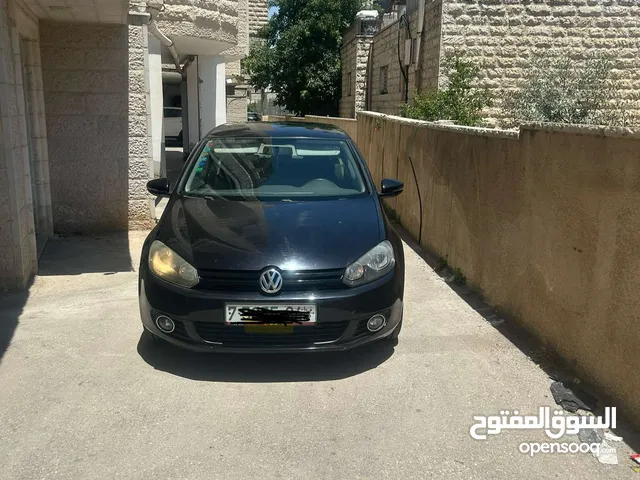 جولف 2010 جير عادي لون اسود