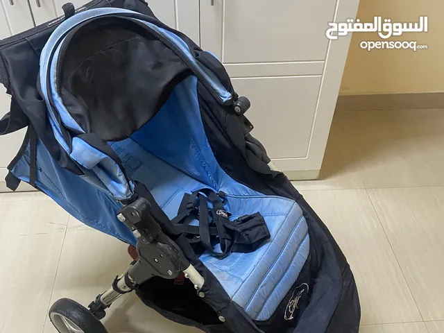 عربة أطفال نوعية ممتازة - ماركة Baby Jogger