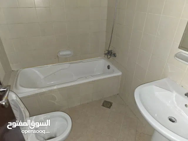 40 m2 Studio Apartments for Rent in Sharjah Al Khan