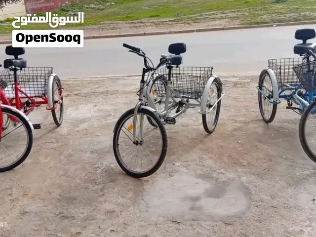 درجات تلاثية العجلات