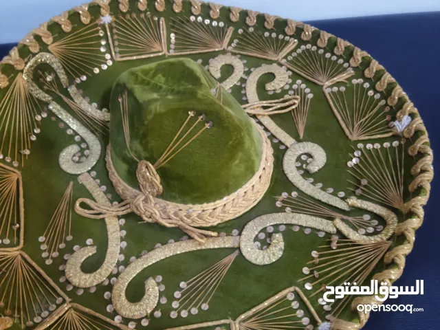 قبعة مكسيكية صناعة يدوية