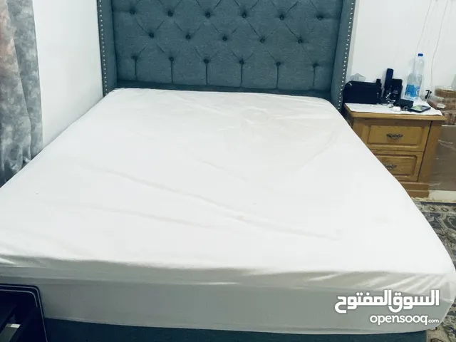 Beds and mattress 3 month use