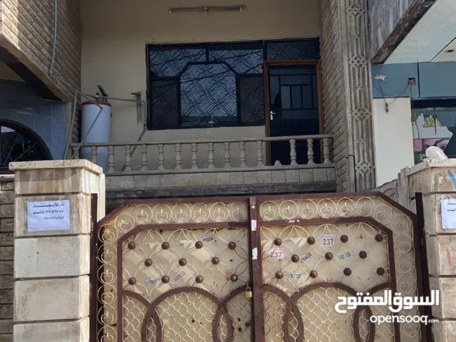 200 m2 4 Bedrooms Townhouse for Rent in Erbil Zanko 1