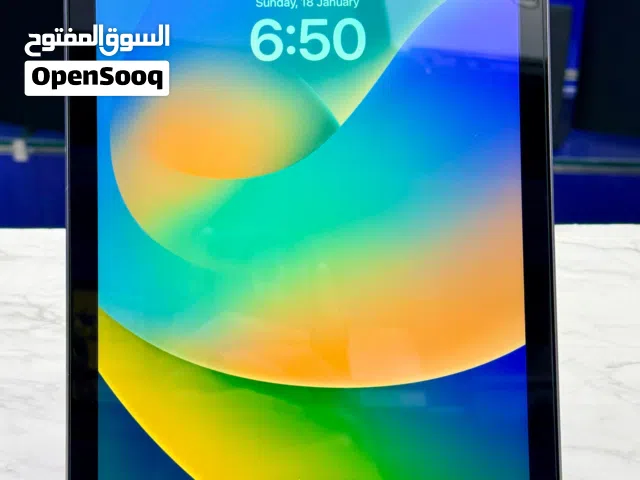 APPLE IPAD 5TH 32GB STORAGE FOR KIDS AND FOR STUDY NEW OFFER FOR WINTER FREE DELIVERY OMAN